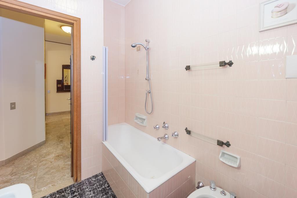 ヴェローナカーサ ディ ジョイアアパートメント 部屋 写真